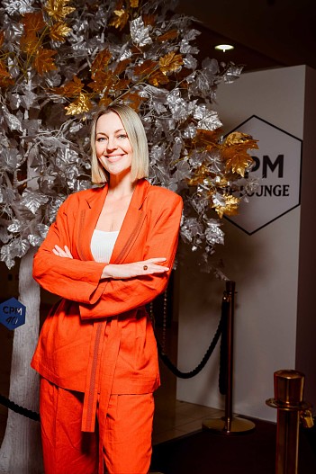 Яна Крайнова