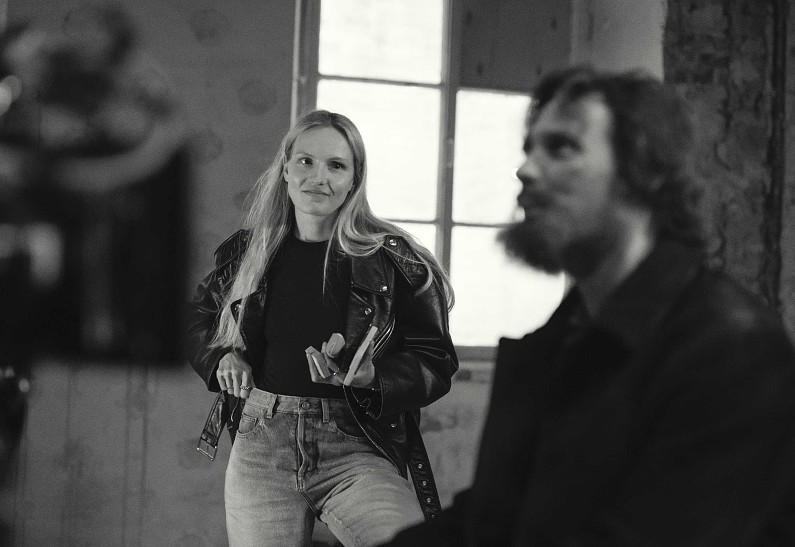 СОЗДАТЕЛИ «БАЛЕТА» и «АКТРИС» ПРИСТУПИЛИ К СЪЕМКАМ ПОЛНОМЕТРАЖНОГО РЕЖИССЕРСКОГО ДЕБЮТА АКТРИСЫ МАРУСИ ФОМИНОЙ