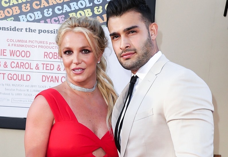 Сэм Асгари ответил на слухи о своем банкротстве и сравнил себя с Леонардо ДиКаприо