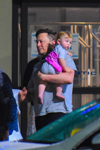 Илон Маск с сыном