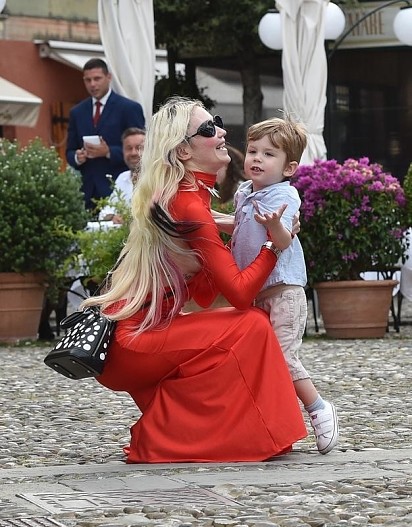 Граймс с сыном