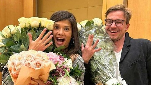 Александр Петров женился!