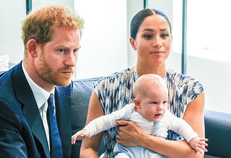 Принц Гарри показал подросшего сына Арчи