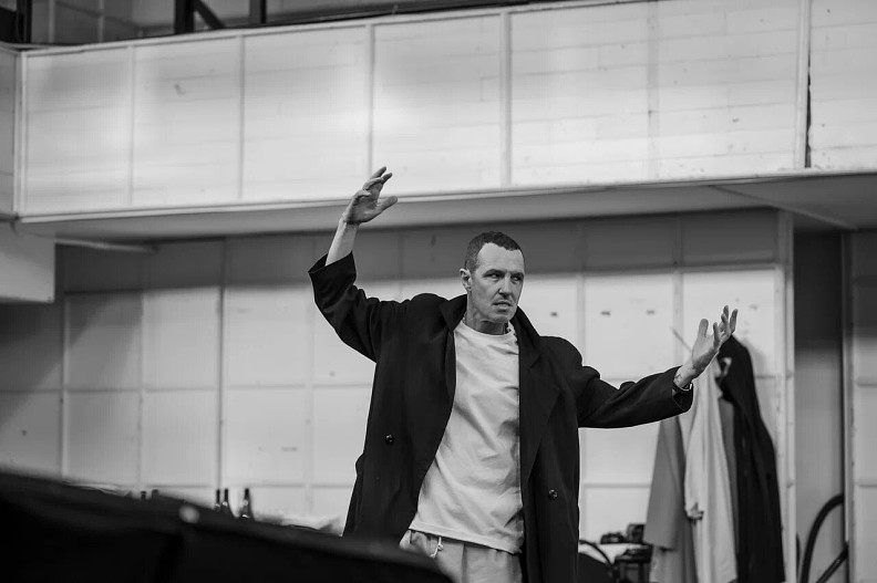 Игорь Верник