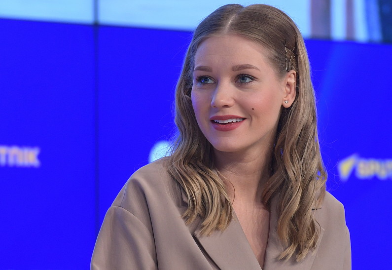 Кристина Асмус сломала ногу на съемках фильма. Подробности!