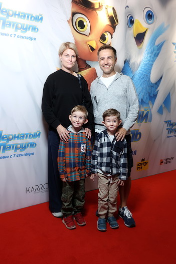 Василий Соловьев с семьей