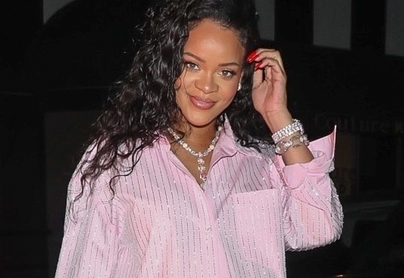 Рианна представила новую коллаборацию Fenty x Puma