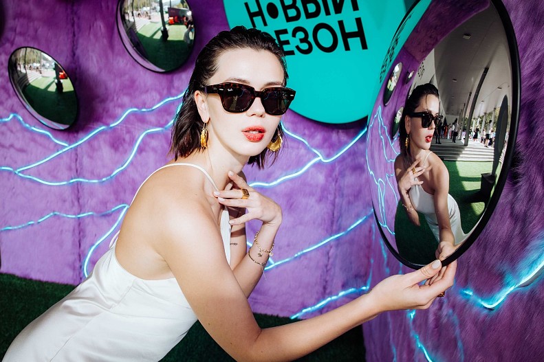 Анна Богомолова