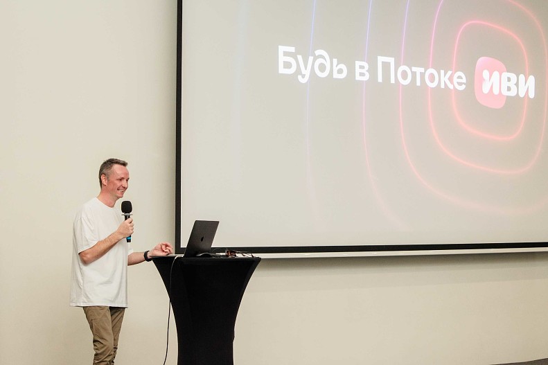 Артём Лебедев