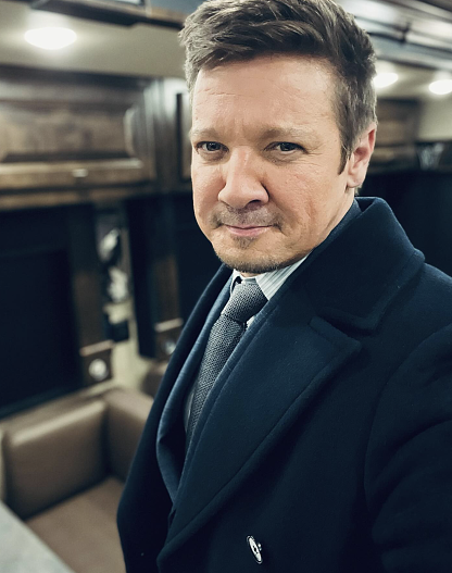 Джереми Реннер