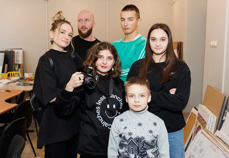 Благотворительный фонд «Академия жизни» и РГХПУ имени С.Г. Строганова провели совместную акцию