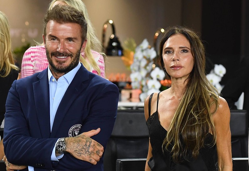 Виктория Бекхэм публично подколола Дэвида Бекхэма в соцсетях