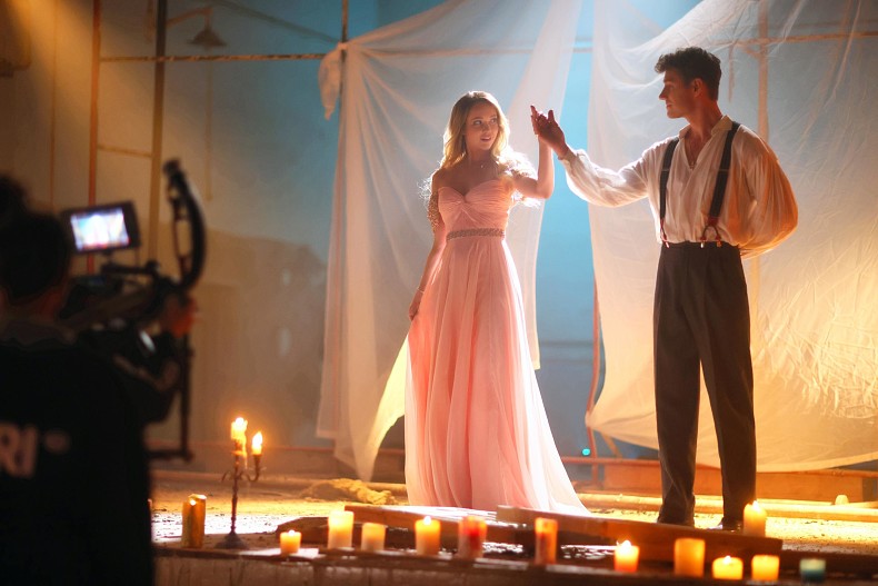 мазуров искры в академии