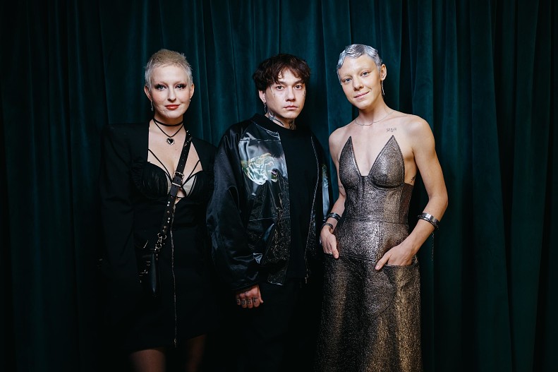 Тося Чайкина, Глеб Викторов (Три дня дождя), Алёна Михайлова