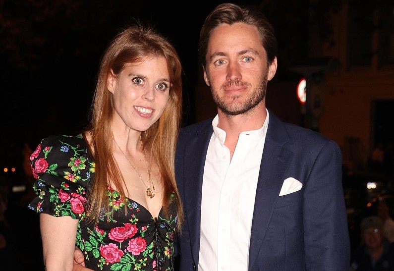 Принцесса Беатрис рассказала о своем заболевании, которое может передаться ребенку 