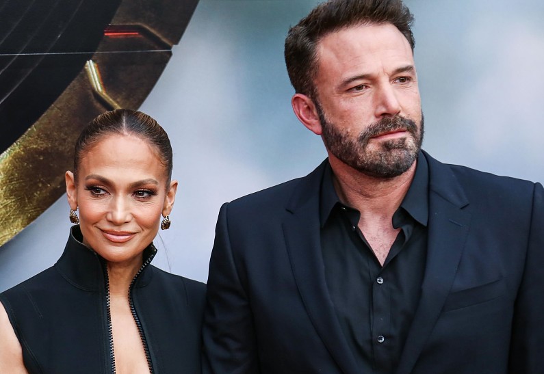 Источник: развод Джей Ло и Бена Аффлека может затянуться на месяцы, если не на годы