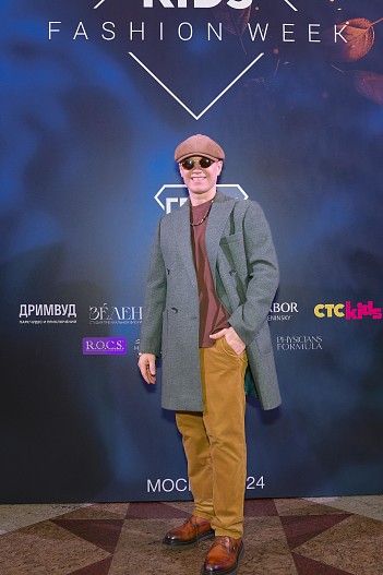 Антон Зацепин