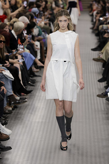 Сандей Роуз