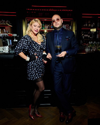 Юлианна Разуваева и Антон Адиссон