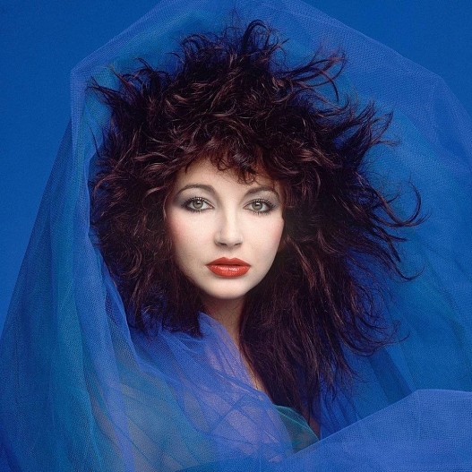 &nbsp;Кейт Буш для обложки альбома «Kate Bush, Blue»