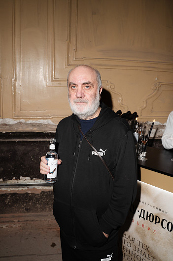 Владимир Мирзоев