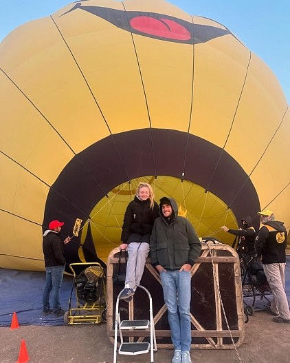 Софи Тернер и Перегрин Пирсон