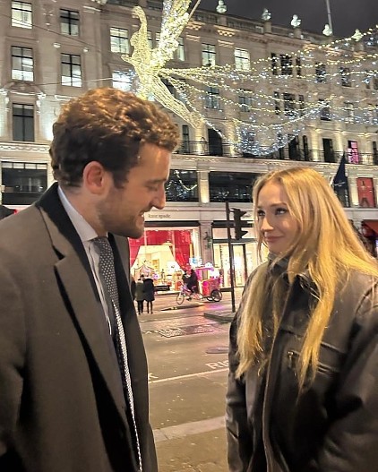 Перегрин Пирсон и Софи Тернер