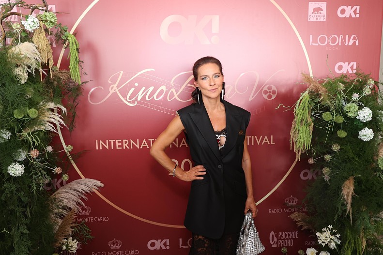 Елена Север