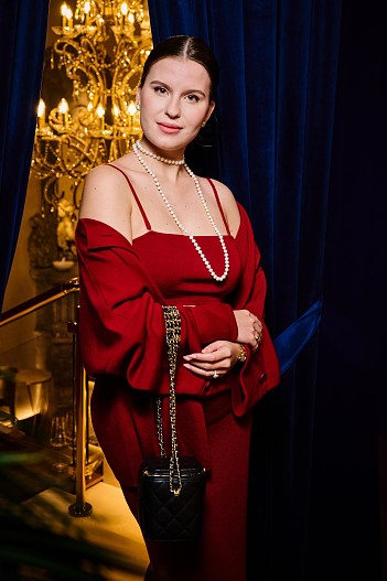 Анастасия Хмельницкая