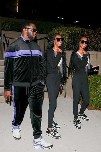 Пи Дидди с дочерьми