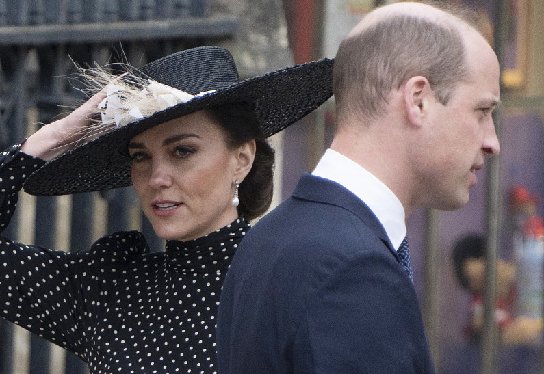 Королевская резиденция в опасности: двое мужчин ограбили Виндзорский замок 