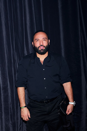 Сердар Камбаров