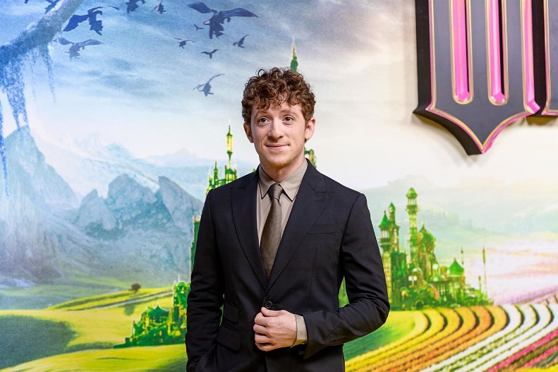 Итан Слейтер