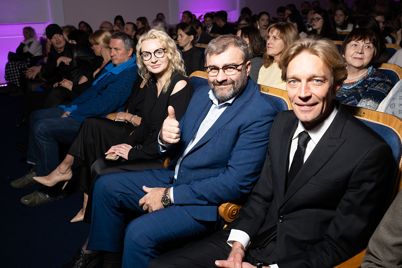 Елена Кирилова, Михаил Пореченков и Максим Королев