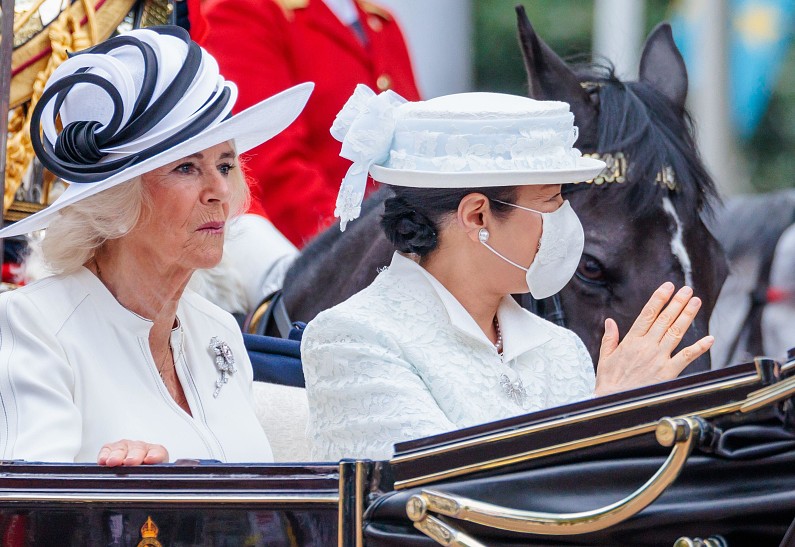 Королева Камилла серьезно заболела и пропустит важные мероприятия