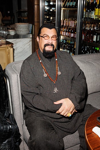 Стивен Сигал