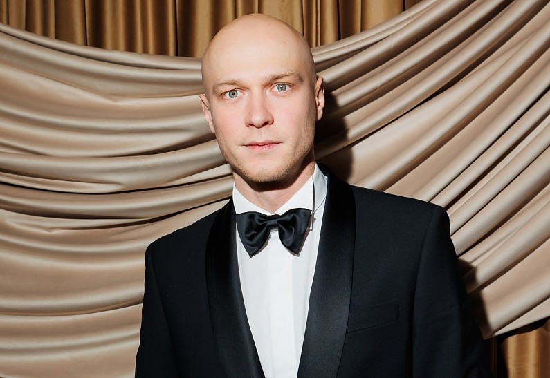 Юра Борисов, Сергей Безруков, Ида Галич, Артемий Лебедев и другие гости Второй церемонии вручения премии «Герои PEOPLETALK»