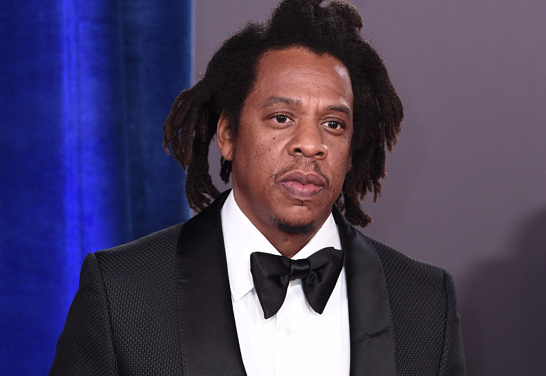 Женщина, обвинившая Jay-Z в насилии, извинилась перед рэпером 
