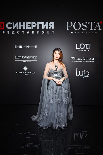 Кристина Чичерина (в YANINA Couture)