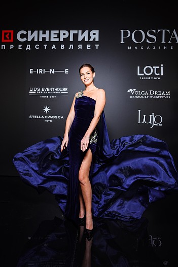 Рената Пиотровски (в YANINA Couture)