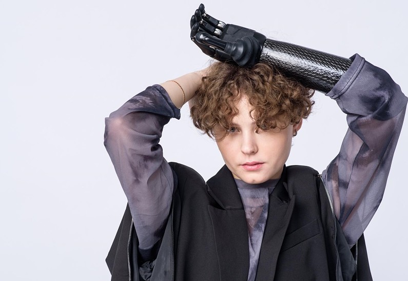 «Пацанка» стала лицом компании по производству протезов