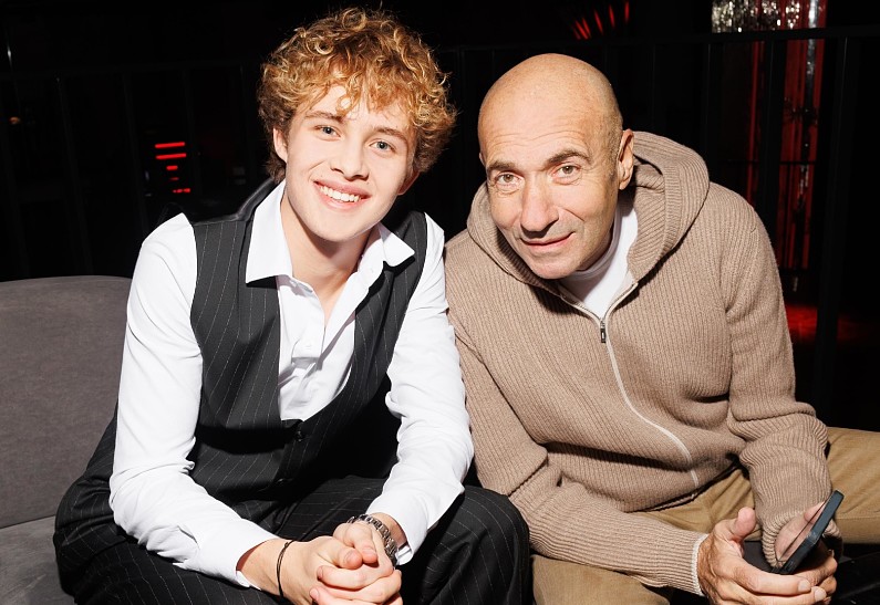 Леон Кемстач представил дебютный альбом: Игорь Крутой, Юлия Снигирь, Анна Пересильд и другие гости презентации