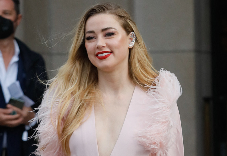 Эмбер Херд готовится стать мамой во второй раз