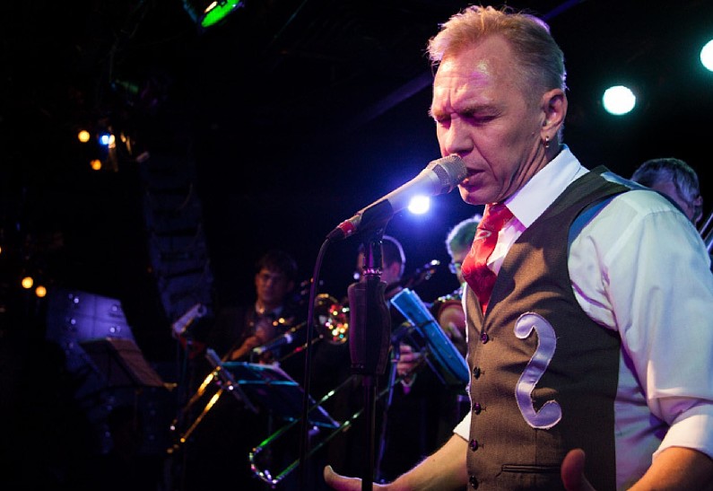 II Международный фестиваль документального кино «RT.ДОК: ВРЕМЯ ГЕРОЕВ» объявил музыкально-поэтическую программу