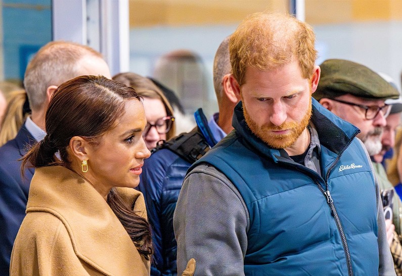 «Самая преданная фанатка мужа»: Меган Маркл поддержала принца Гарри во время игры в керлинг