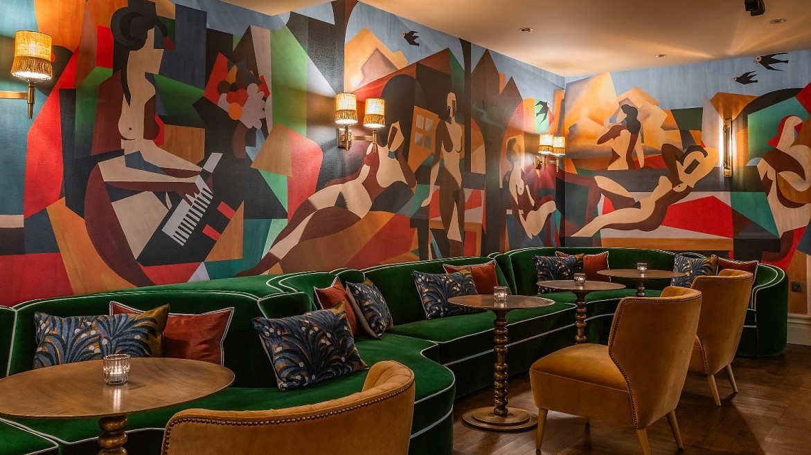 Открытие Bar Magritte в отеле Hotel Amigo в Брюсселе