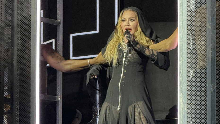 Мадонна оскорбила инвалида на своем концерте