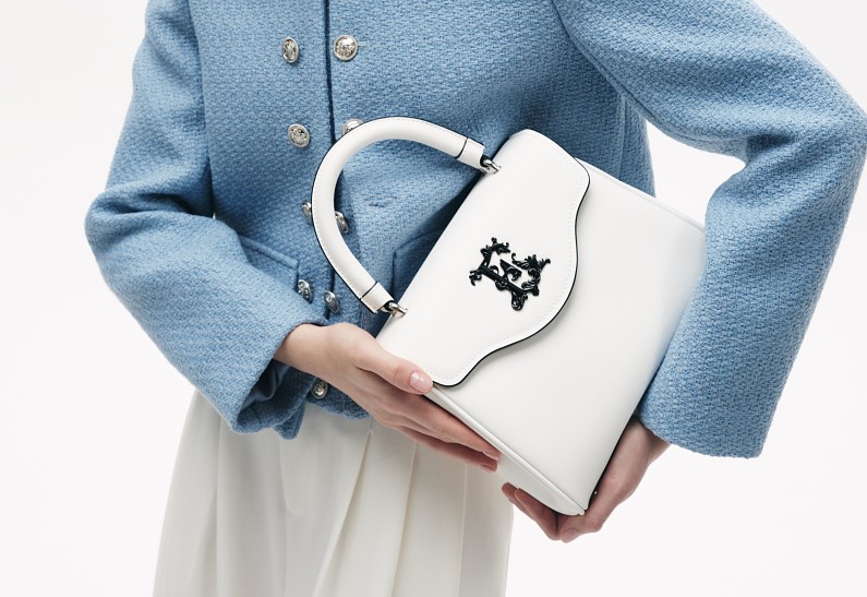 ELEGANZZA представляет сумку MONOGRAM