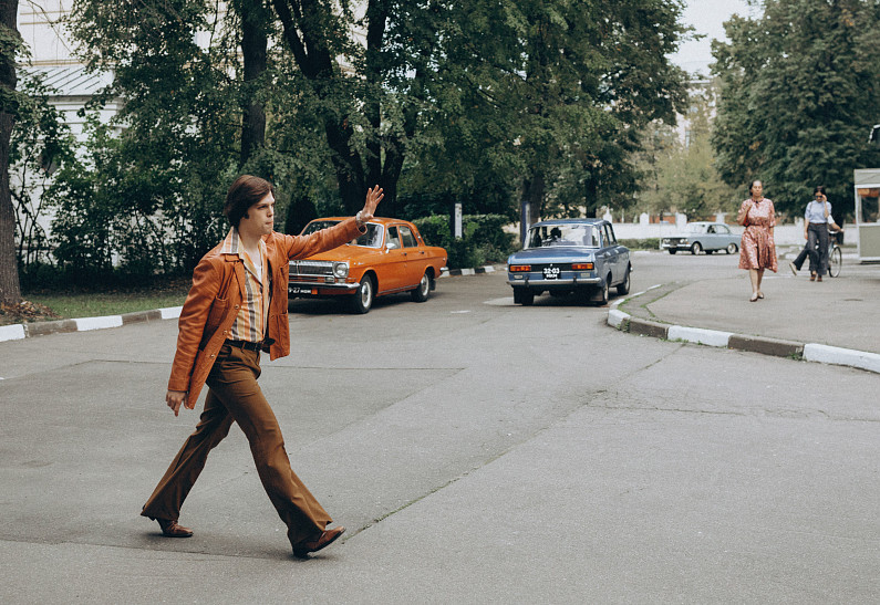 Григорий Верник, Алексей Серебряков и Евгений Стычкин на съемках сериала о подготовке Олимпиады-80