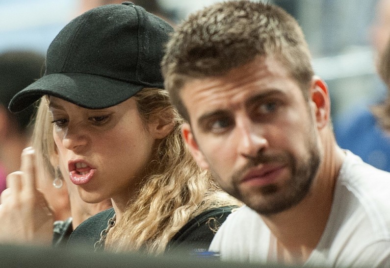 Шакира приостановила свою карьеру ради Жерара Пике